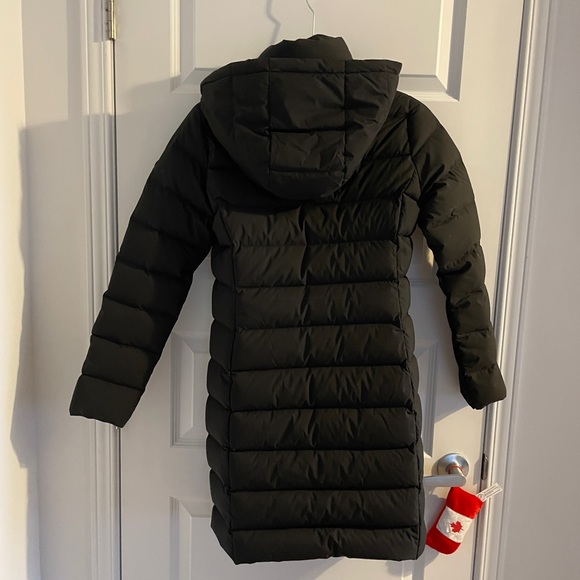 Michel Kors Puffer Jacket - Picture 2 of 4